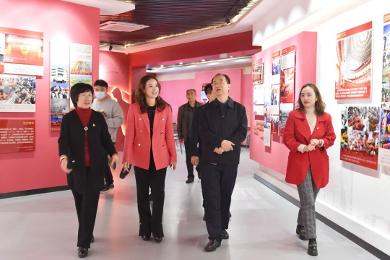 自治区民政厅党组书记、厅长朱学庆莅临亚搏app登录入口调研指导工作